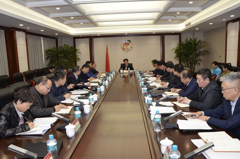 2019年3月5日市政协十二届十一次主席会议召开.JPG